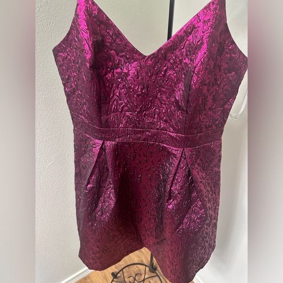 Lulu 
Spin the Night Magenta Jacquard Sleeveless Mini Skater Dress - Picture 5 of 5